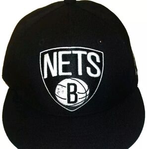 Brooklyn Nets Mitchell & Ness Mens Fitted hat sz. 7 1/4